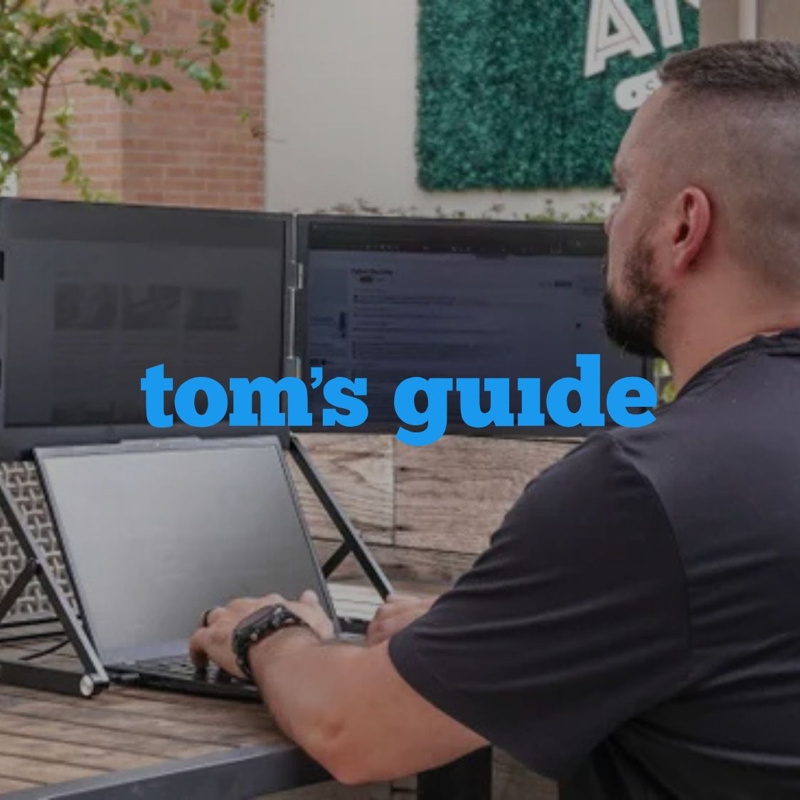 Tom’s Guide Reviews the Aura Displays Triple Aero 15.6″ Pro Max: “A Home Office in Your Backpack”